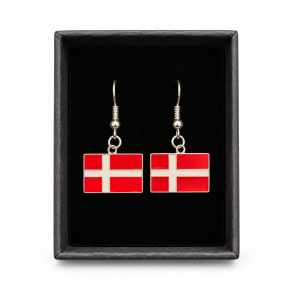 �reringe med firkantet Dannebrog. 