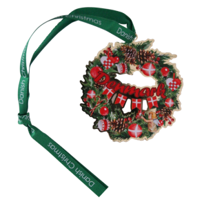 Juleophng i metal. Med stort Danmark i midten.