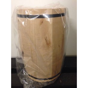 Fastelavnst�nde i tr�, lille. 35cm h�j. 